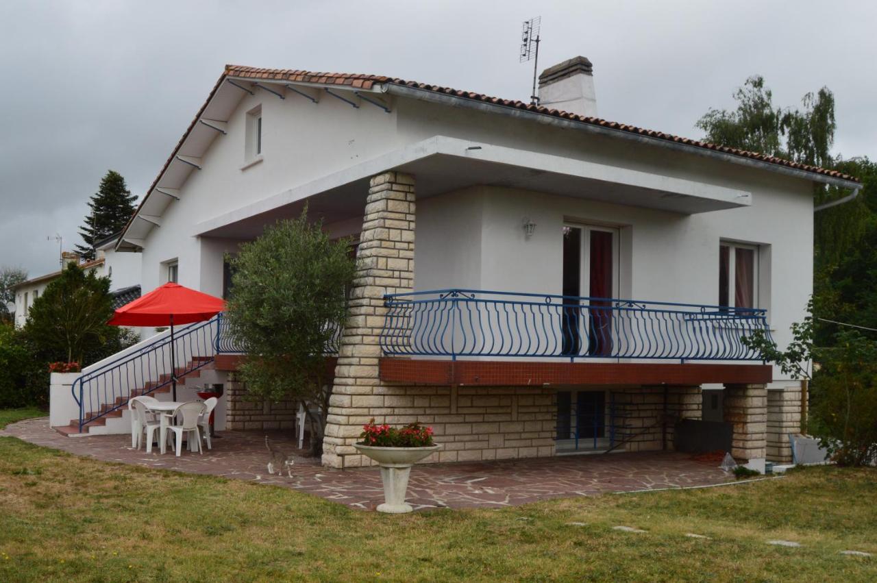 Maison De Vacances Saint-Sulpice-de-Royan Exterior photo